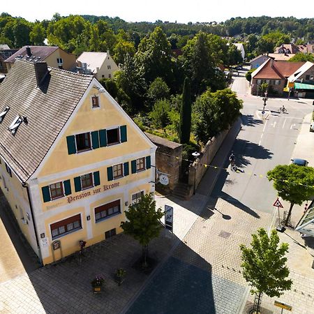 Hotel Garni Und Apartments Zur Krone Hilpoltstein Buitenkant foto